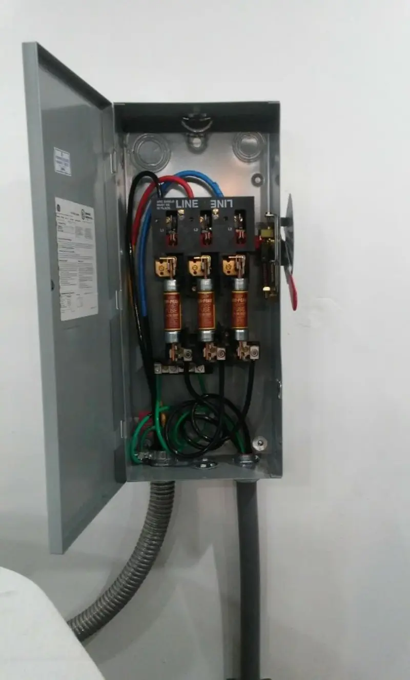 Three-phase disconnect switch installed for Electrical Wiring & Rewiring in North Fort Lewis